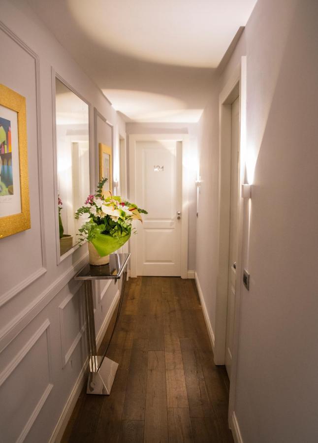 Relais San Lorenzo In Lucina Roma Dış mekan fotoğraf